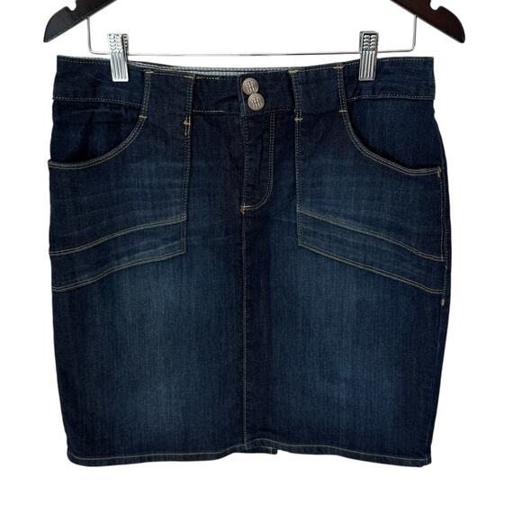 TOMMY HILFIGER Jean Skirt Womens 8 Dark Wash Denim Mini Pencil Patch Pockets - Picture 1 of 7